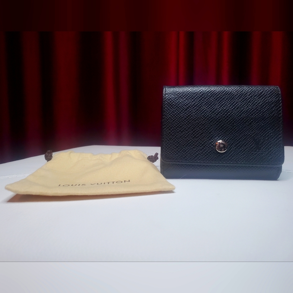 Louis Vuitton Compact Tiaga Wallet
